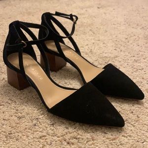 Black velvet ankle dress shoes